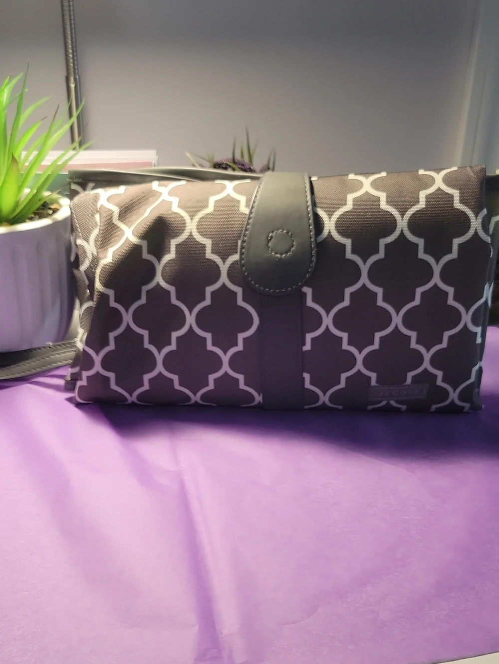 Gray Geometric Pattern Baby Changing Pad Bag Clutch with Wrist Strap